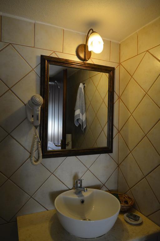 Guesthouse Rodamos Таксиархис Экстерьер фото